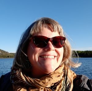 Meet your Posher, Valerie